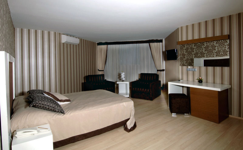 Han Hotel 安塔利亚 外观 照片